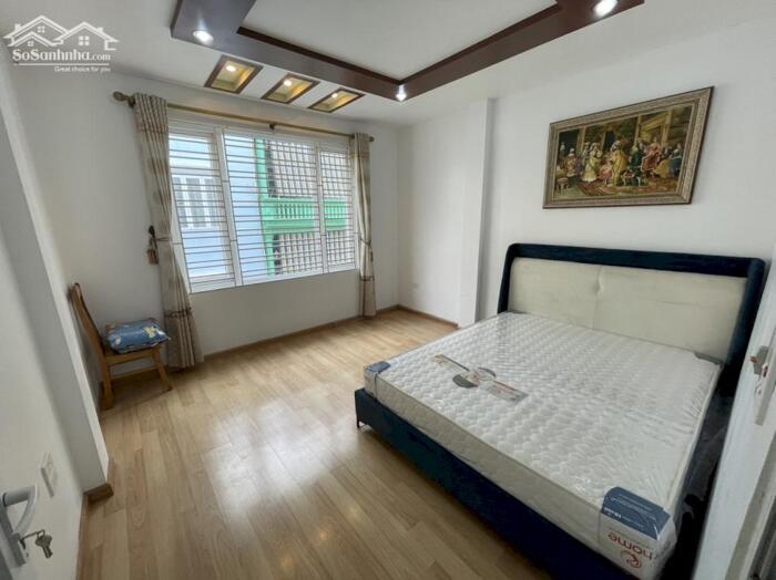 Hình ảnh Cho thuê nhà khu phân lô Văn Cao 4 p.ngủ, DT: 60m2. 7