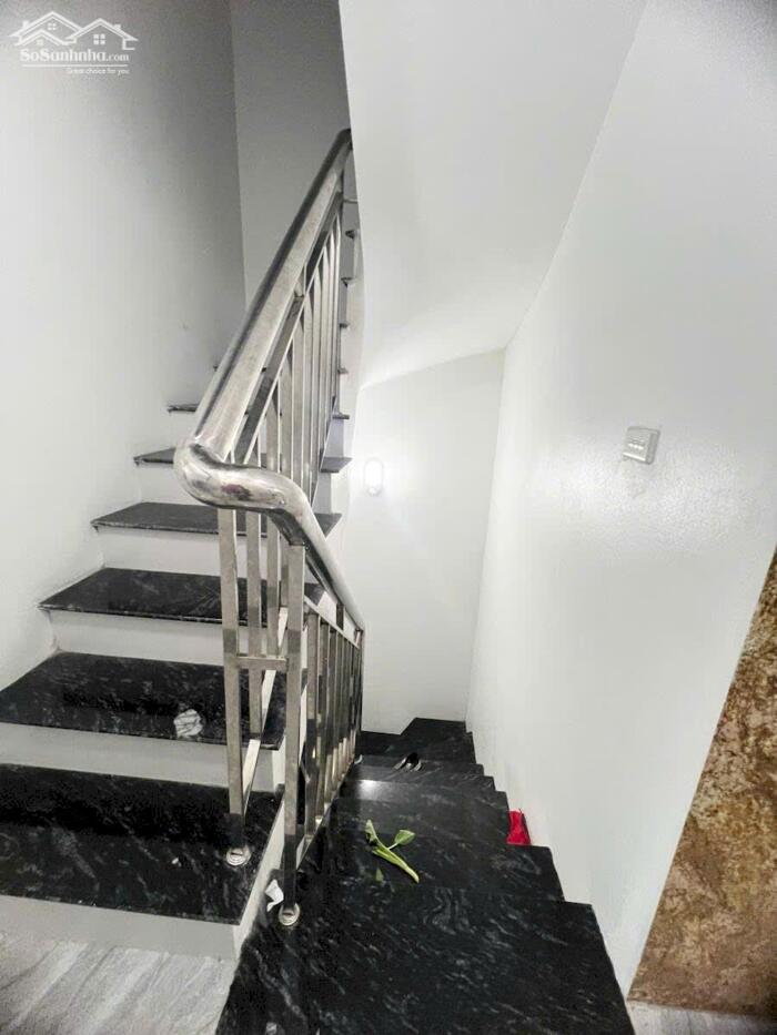 Hình ảnh Bán nhà dòng tiền CCMN Khâm Thiên 49m2 lô góc 3 mặt thoáng 6pn 7.1 tỷ 2