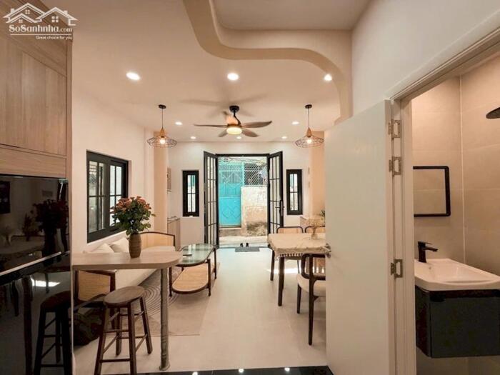 Hình ảnh NHÀ LÊ VĂN SỸ, Q.3, 4x6.5m, 3 TẦNG, NỘI THẤT CAO CẤP, KHU AN NINH, NHÀ MỚI VÀO Ở NGAY CHỈ 4.X TỶ 6