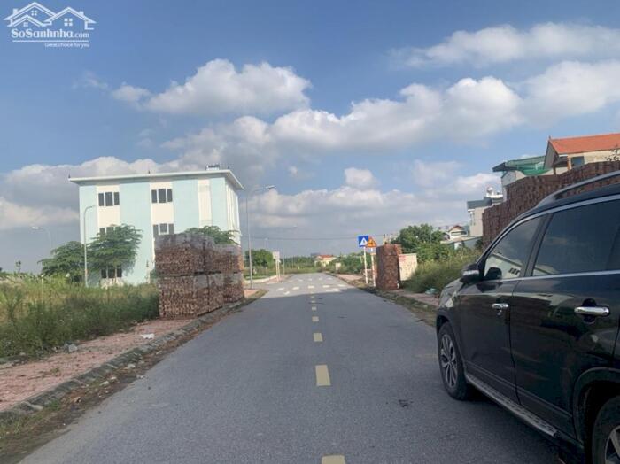 Hình ảnh Bán 97,8m đất dãy TT4 khu đấu giá Cự Khối hồ Bộ Đội 30ha, đường phân lô vỉa hè 1