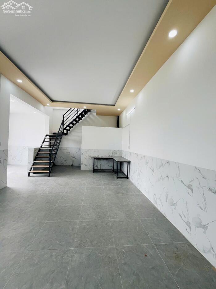 Hình ảnh CHO THUÊ CĂN NHÀ TRỆT 1 LẦU MỚI 100% VỊ TRÍ ĐẸP KDC HỒNG LOAN, CÁI RĂNG, CẦN THƠ 8,5 TRIỆU 2