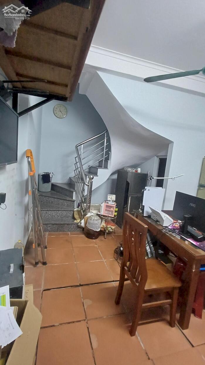 Hình ảnh Bán Nhà Lạc Long Quân Tây Hồ 50m2-3T VỪA Ở VỪA KD 14,9 Tỷ Có Thương Lượng. 2