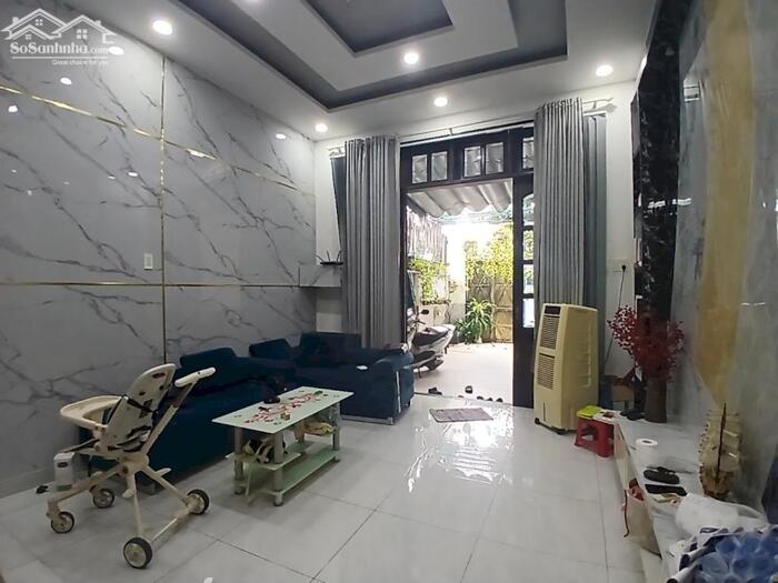 Hình ảnh Bán nhà SHR , 89m2 , 3 tầng , đường 10m , chỉ 8 tỷ ,0939208616 2