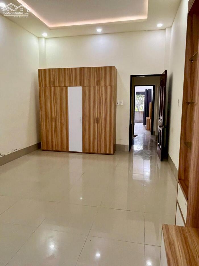 Hình ảnh CHO THUÊ NHÀ TRỆT 1 LẦU ĐẸP 128m² – ĐOẠN NGOÀI KDC HƯNG PHÚ, CẦN THƠ | GIÁ 8.5 TRIỆU/THÁNG NGA 0908870559 2