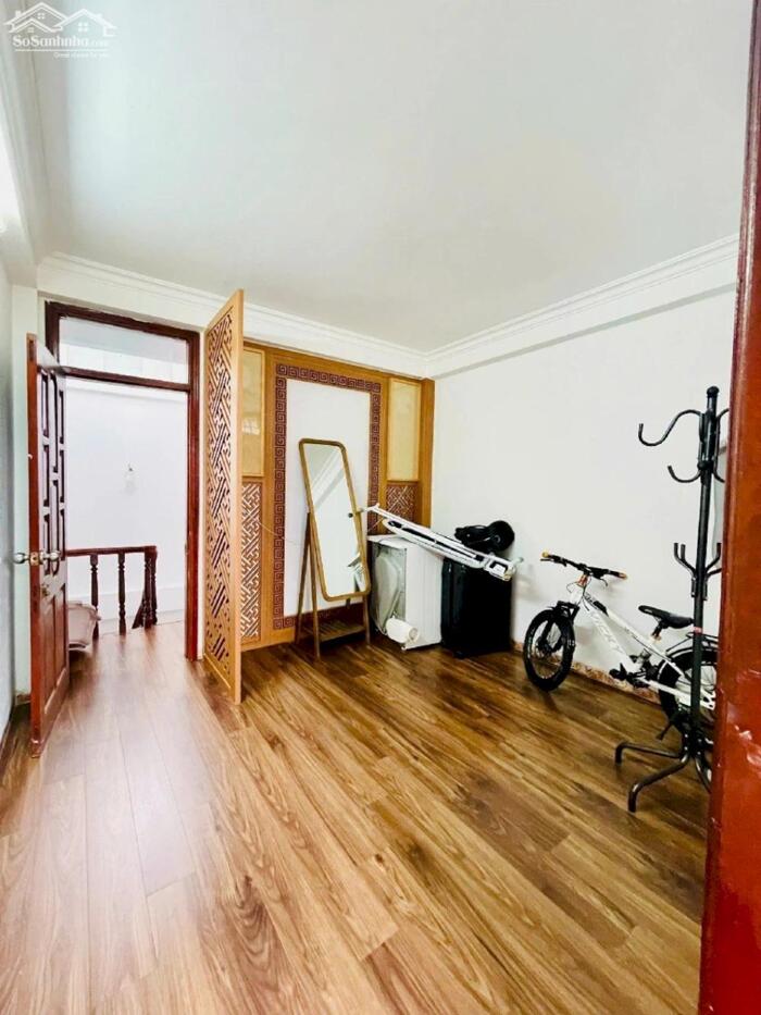 Hình ảnh Bán nhà mặt phố Nguyễn Hoàng 78m2 vỉa hè rộng ngõ ô tô thang máy 42 tỷ 4