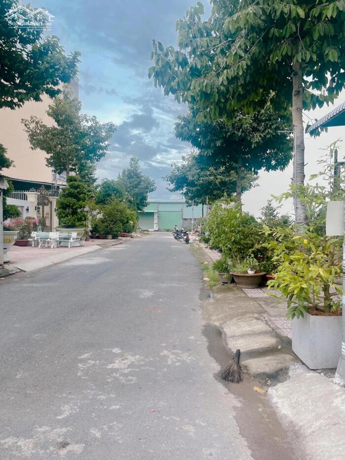 Hình ảnh Bán dãy trọ Mặt Tiền, CAO CẤP, MỚI XÂY XONG (Đang cho thuê THU NHẬP ỔN ĐỊNH) 5