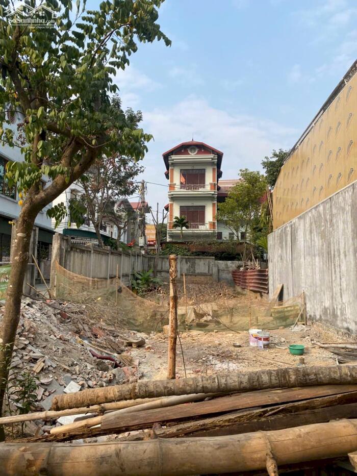 Hình ảnh Bán đất kinh doanh cà phê hoặc quán ăn view hồ Bảo Sơn, Liên Bảo, Vĩnh Yên. 0