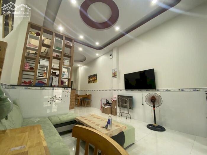 Hình ảnh Chuyển chỗ ở Bán nhà mặt tiền Thạnh Xuân 39 giá tốt, 66m2, 2 tầng chỉ hơn 4 Tỷ 3