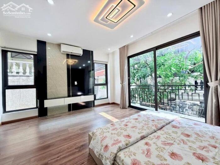 Hình ảnh Bán nhà Hào Nam 54m2 nhà đẹp vị trí đẹp ở luôn thoáng sáng 12.8 tỷ 1