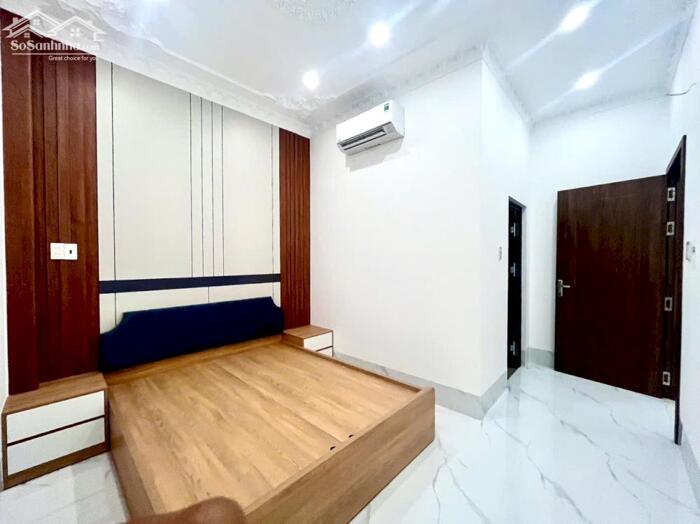 Hình ảnh Nhà 1 Trệt 2 Lầu Đường D4 KDC Hồng Loan - Đoạn ngay chung cư 15