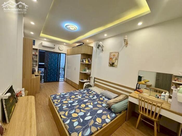 Hình ảnh Bán nhà Đống Đa – Nhà phố Khâm Thiên 3 tầng đẹp, ở ngay, giá chỉ 8.15 tỷ 3