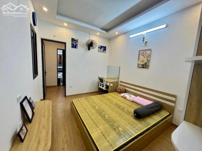 Hình ảnh Bán nhà Đống Đa – Nhà phố Khâm Thiên 3 tầng đẹp, ở ngay, giá chỉ 8.15 tỷ 2