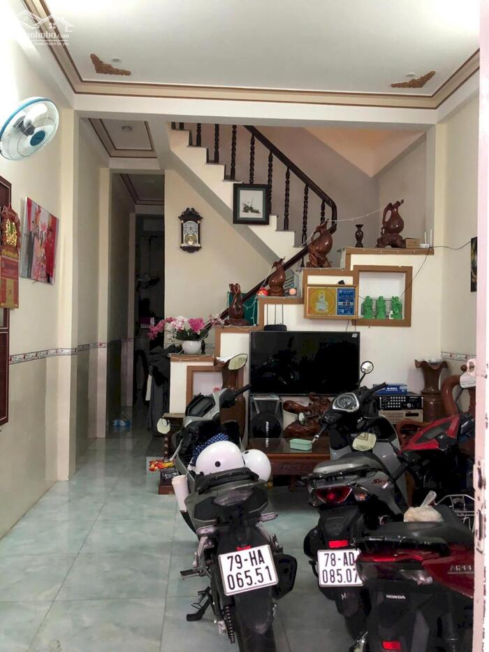 Hình ảnh BÁN NHÀ 1 TRỆT 1 LẦU – ĐƯỜNG NGUYỄN KHÁNH TOÀN ( NGUYỄN BIỂU 2 ) – BẮC NHA TRANG 3