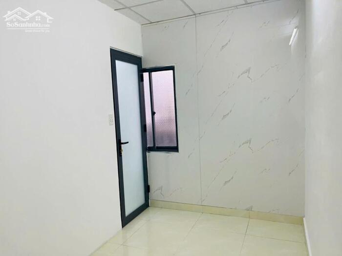 Hình ảnh HÓT _ BÁN NHÀ ĐẸP 2 TẦNG_ TRUNG TÂM _ PHAN CHÂU TRINH _ 2PN _ GIÁ 2.39 TỶ 3