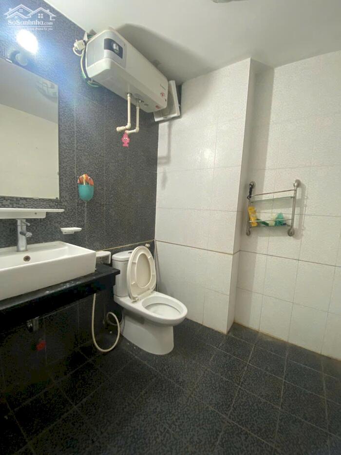 Hình ảnh cho thuê chung cư CT4-5 Dương Đình Nghệ, 100m, 3 phòng ngủ, đủ đồ 14,5 triệu 6