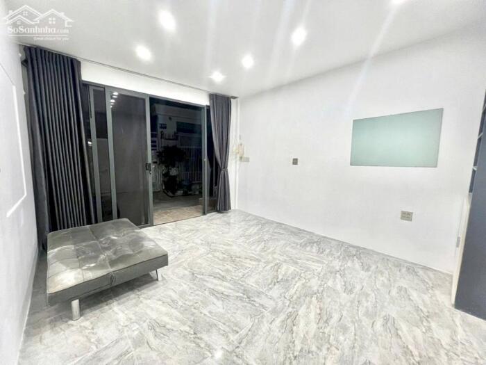 Hình ảnh Bán Nhà Trệt Góc 2 Mặt tiền hẻm 9 Nguyễn Văn Linh - Cách Mặt tiền 120m, P.An Bình 1