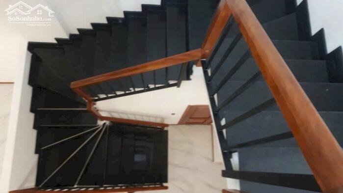 Hình ảnh BDS CHỦ GỬI: LAKEVIEW 2 THỦ THIÊM 5,4m x 15m ,hầm + 4 tầng GIÁ 70 TỈ 3