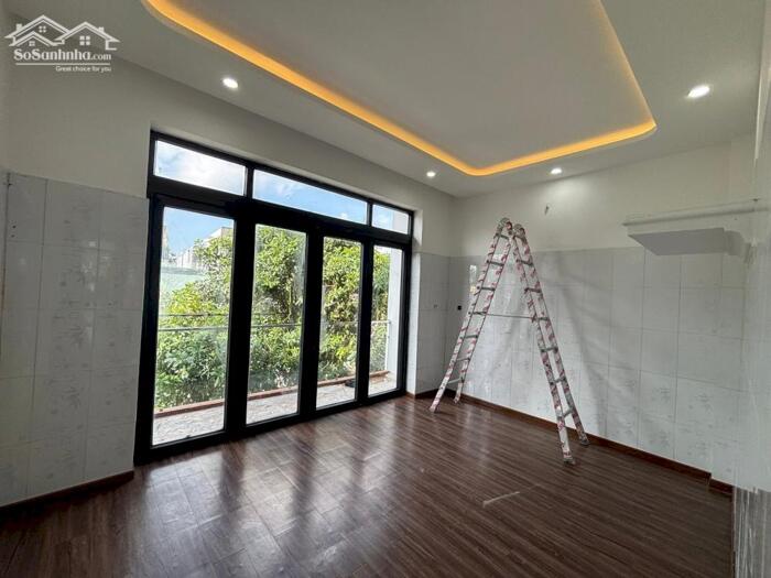 Hình ảnh Chính Chủ gửi bán nhà 2 tầng MT Giáp Văn Cương.Đà Nẵng 4