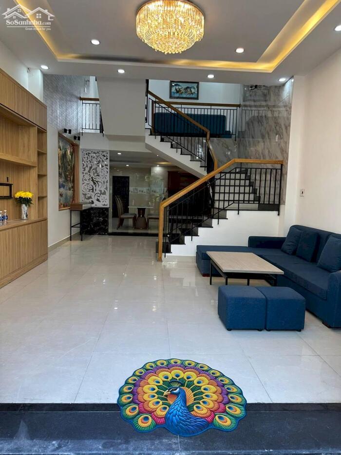 Hình ảnh Chính chủ gửi bán nhà 3 tầng MT Hoà Minh 14.Đà Nẵng 1