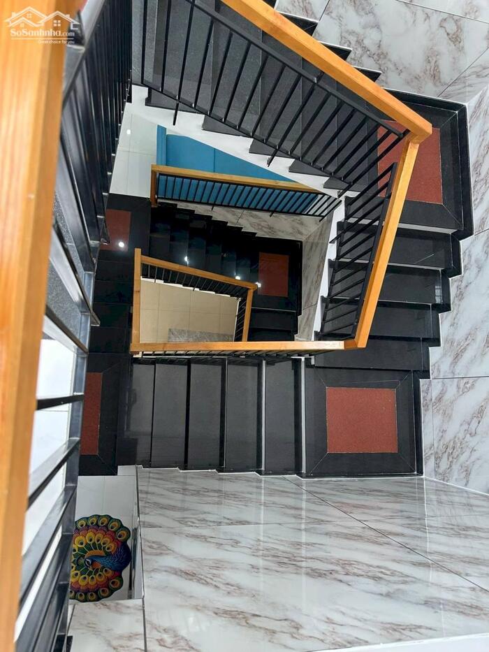 Hình ảnh Chính chủ gửi bán nhà 3 tầng MT Hoà Minh 14.Đà Nẵng 5