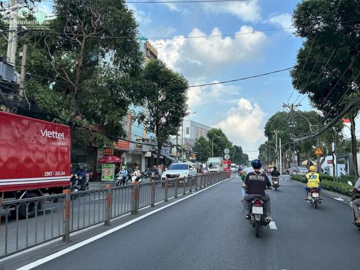 Hình ảnh Nhà đẹp 4 lầu có hầm HXT 80m2 ngang 4m ở ngay đi bộ ra đường Quang Trung gần Emart 9.5 tỷ 1