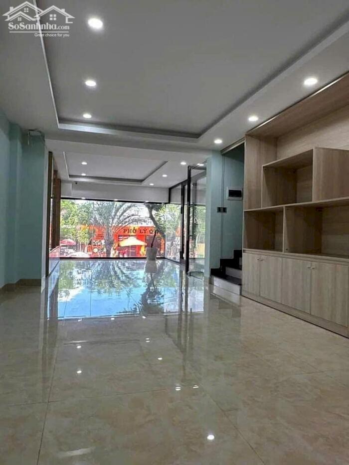 Hình ảnh CHO THUÊ NGUYÊN CĂN _ 5 TẦNG _ MẶT TIỀN ĐƯỜNG 30M XÔ VIẾT NGHỆ TỈNH 6PN _ GIÁ 52 TRIÊU 0