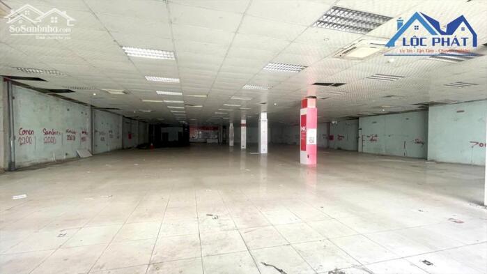 Hình ảnh Cho thuê mặt bằng show room Hồ Nai 2200m2 chỉ 100 triệu 1