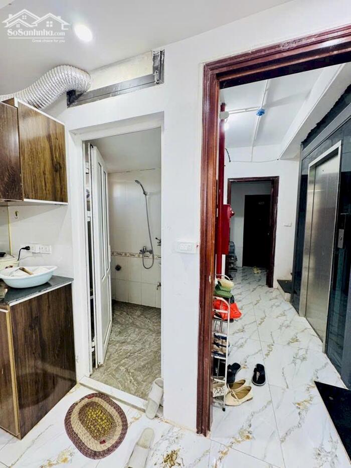 Hình ảnh Bán nhà Mặt Phố Dương Văn Bé 150m2, Căn góc, MT 10m 3