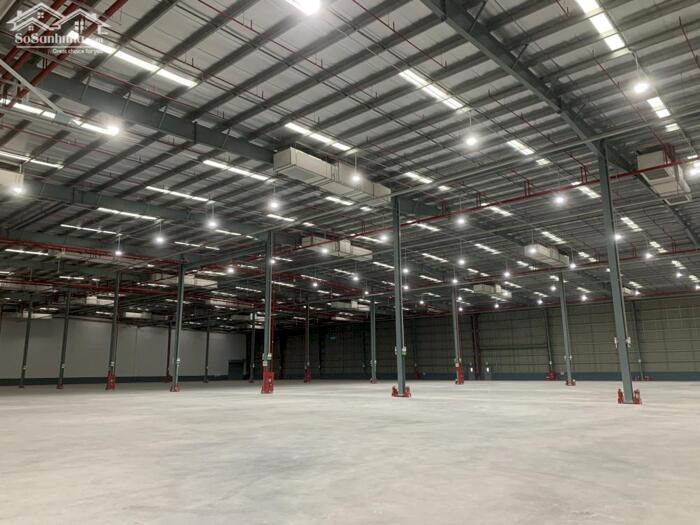 Hình ảnh Cho thuê kho logistic tiêu chuẩn trong KCN Thuận Thành, dt 5700m2.Lh 0988 457 392 1