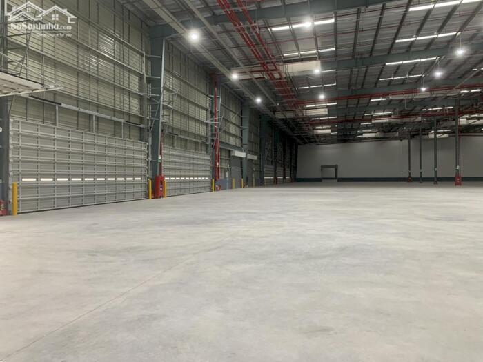 Hình ảnh Cho thuê kho logistic tiêu chuẩn trong KCN Thuận Thành, dt 5700m2.Lh 0988 457 392 2