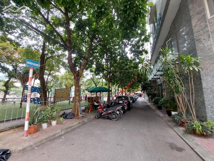 Hình ảnh Nhà Nguyễn Thị Định 170M2 Lô Góc 3 Mặt Thoáng 4 Tầng 79 Tỷ View Hồ Và Công Viên 0