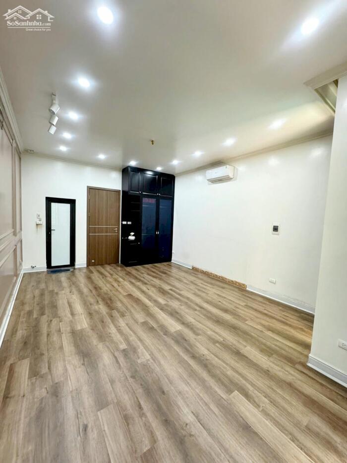 Hình ảnh Nhà Nguyễn Thị Định 170M2 Lô Góc 3 Mặt Thoáng 4 Tầng 79 Tỷ View Hồ Và Công Viên 3