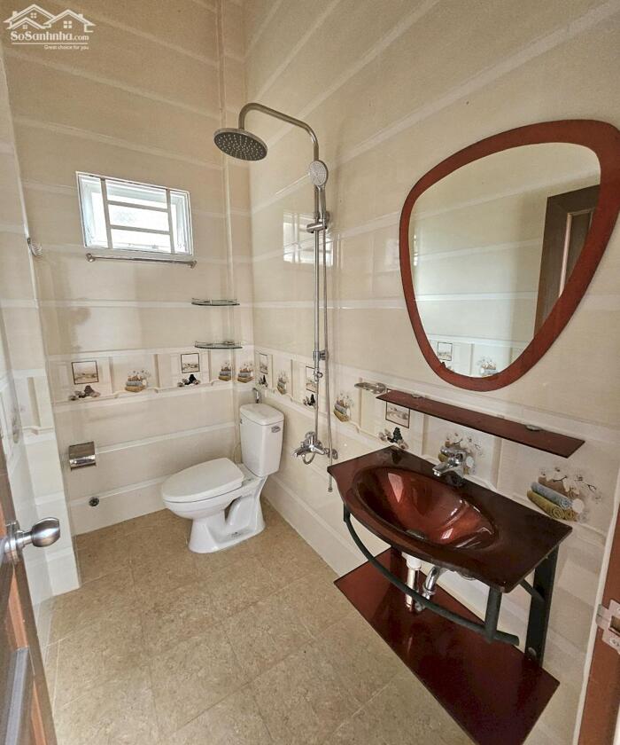 Hình ảnh Bán nhà sân vườn đường Phan Văn Đáng, Phường 9, Vĩnh Long 5