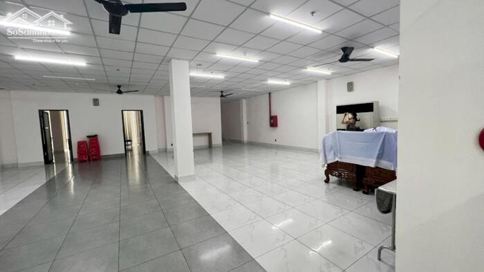 Hình ảnh Cho thuê toà nhà Văn phòng 3 tầng, KCN Xuyên Á - Long an 5