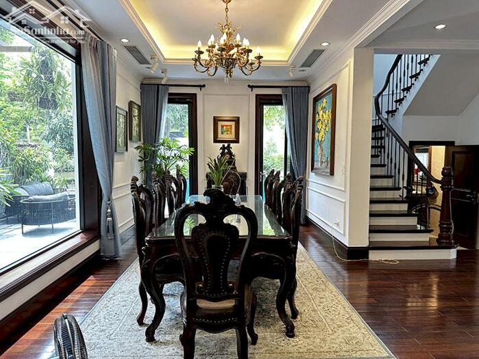 Hình ảnh Bán biệt thự khu T sửa đẹp có thang máy đầy đủ nội thất : 5