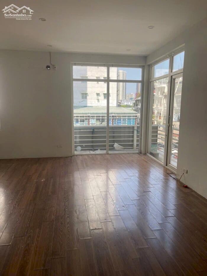 Hình ảnh BT Ngụy Như Kon Tum 150M2 MT 7.5M 52 Tỷ Vỉa hè ô tô tránh 2 Mặt Thoáng 4