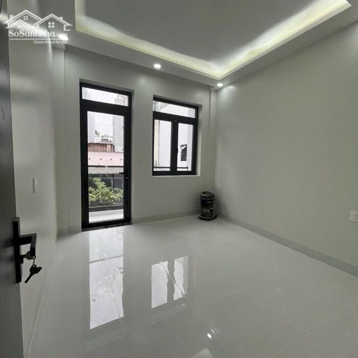 Hình ảnh HXT như mặt tiền Lạc Long Quân Q11, 5 Tầng 4PN, nhà mới hoàn công đủ, SHR, DT 39m2 - 1