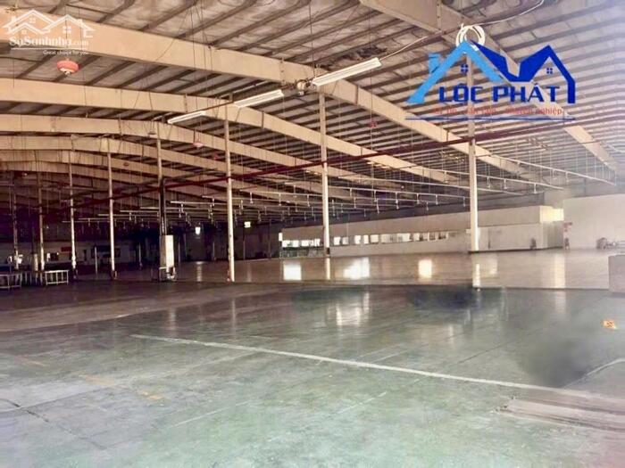 Hình ảnh Cho thuê nhà xưởng 22.000m2 giá rẻ chỉ 1,5 tỷ/tháng (4,3usd/m2 NX) KCN Nhơn Trạch-Đồng Nai 0
