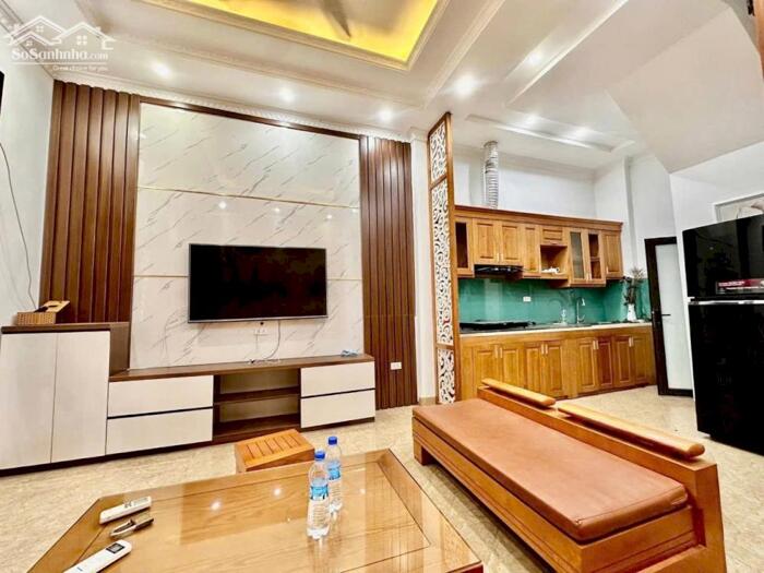 Hình ảnh THẠCH BÀN- Ở NGAY- 5 TẦNG- Ô TÔ ĐỖ CỬA - CHỈ 5.X TỶ 2