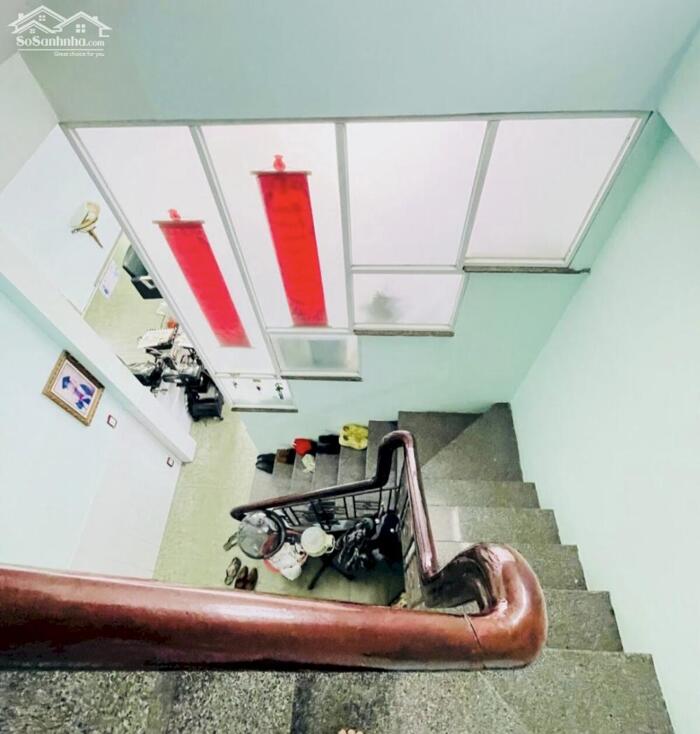 Hình ảnh Bán Nhà Gấp Bạch Đằng, HXH 6m Trục Thẳng, 80m2, 3 Tầng BTCT Giá Chỉ 11.9 Tỷ 3