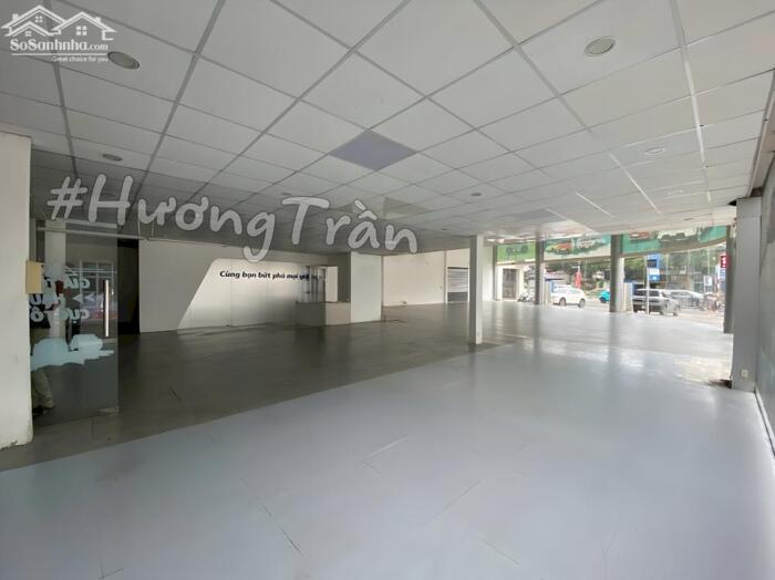 Hình ảnh 360 triệu - CHO THUÊ MẶT BẰNG GÓC SHOWROOM & NHÀ XƯỞNG Ô TÔ 1400m2 MẶT TIỀN ĐƯỜNG 30/4 4
