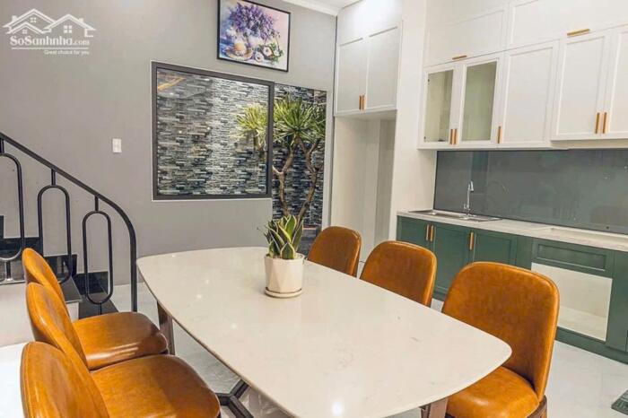 Hình ảnh Bán nhà 2 mặt kiệt thoáng _Lê Thanh Nghị , Hải Châu _ 56M²_ 3 tầng, 3pn _ Giá:5.78 tỷ 2