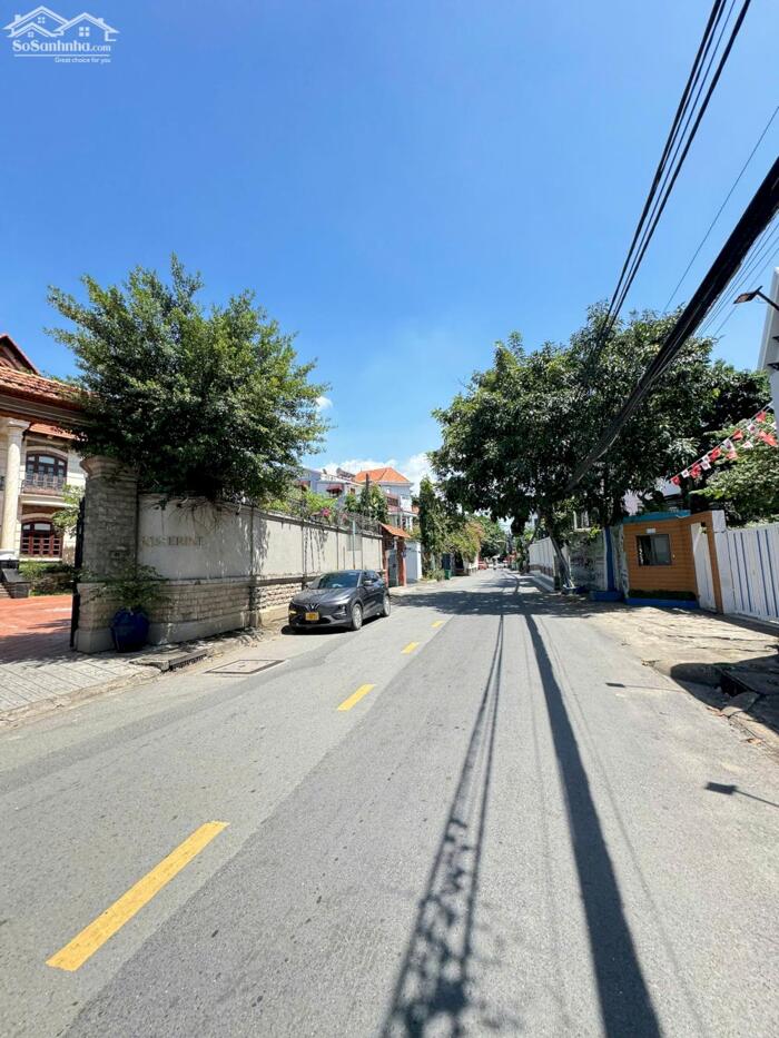 Hình ảnh Bán Đất Mặt Tiền Nguyễn Ư Dĩ,Thảo Điền DT:270m2(10mx27m) Xây Dựng Hầm 5 Tầng-Giá 75 Tỷ TL 1