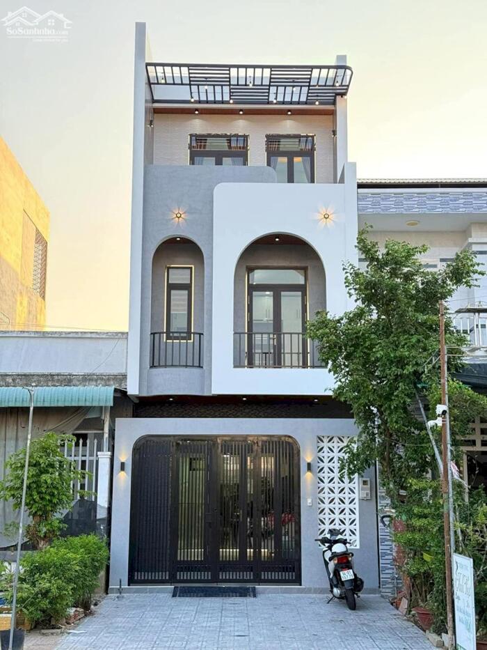 Hình ảnh Bán nhà mới giá tốt nhất khu trung tâm hành chính TPCT 6