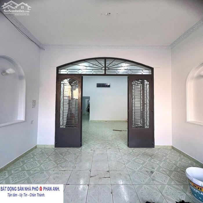 Hình ảnh Bán gấp nhà phố Quận 9 | Hướng nhà sinh tài lộc | 63 m² | Chỉ có 4 tỷ.n.n.n. 2