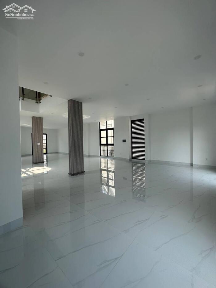 Hình ảnh CHO THUÊ TẦNG BIỆT THỰ BOUTIQUE CĂN GÓC VINHOMES GRAND PARK VỊ TRÍ ĐẸP ĐÔNG ĐÚC DIỆN TÍCH LỚN 7