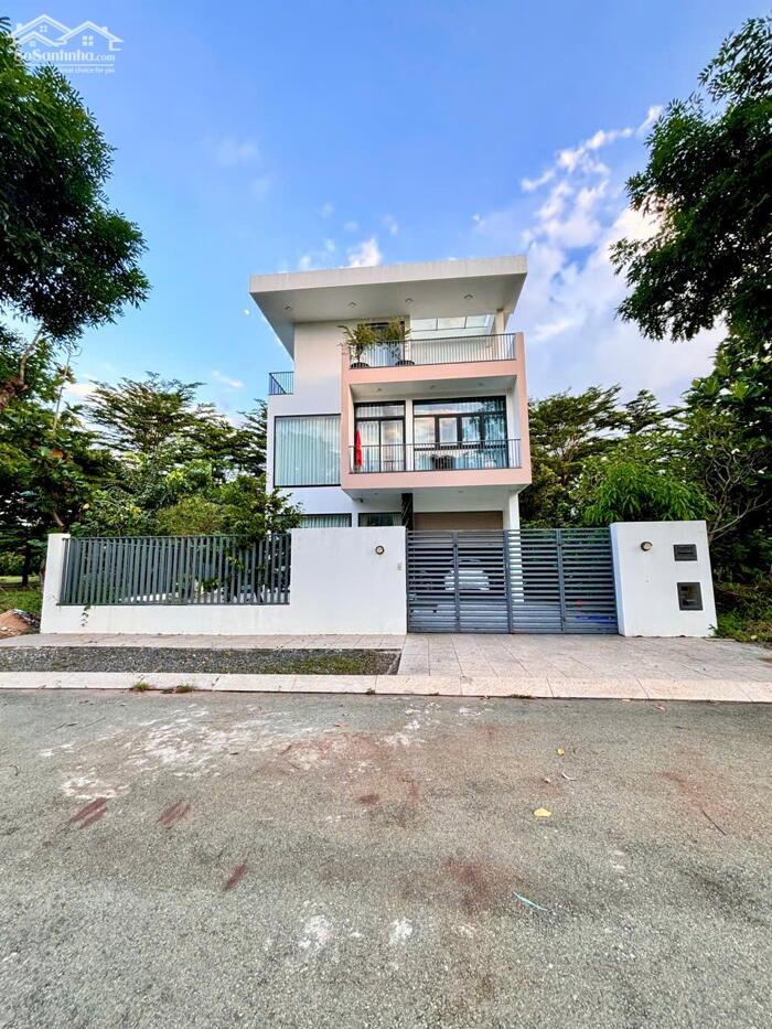 Hình ảnh BDS HVL Bán biệt thự đơn lập khu The BCR. Khu dân cư trong lành, cách Vinhome Grand Park 6km. 13