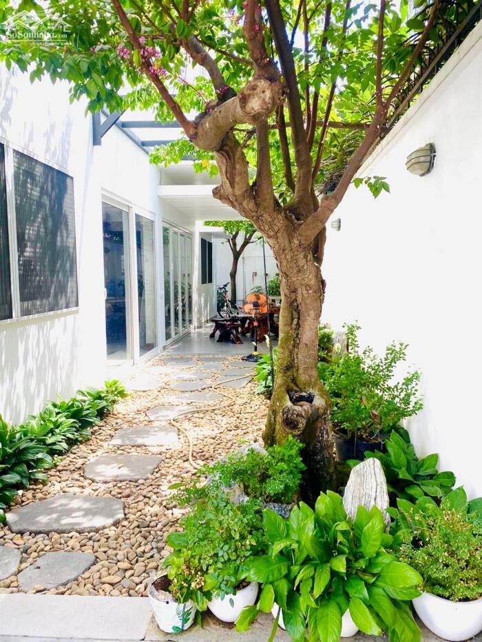 Hình ảnh Biệt Thự Đẹp 3 Tầng 196m2 (9mx22m) Khu Compound Trần Não,Quận 2-Giá 50,5 Tỷ TL 1