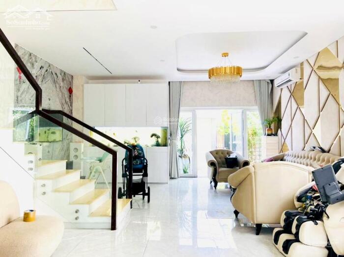 Hình ảnh Biệt Thự Đẹp 3 Tầng 196m2 (9mx22m) Khu Compound Trần Não,Quận 2-Giá 50,5 Tỷ TL 4