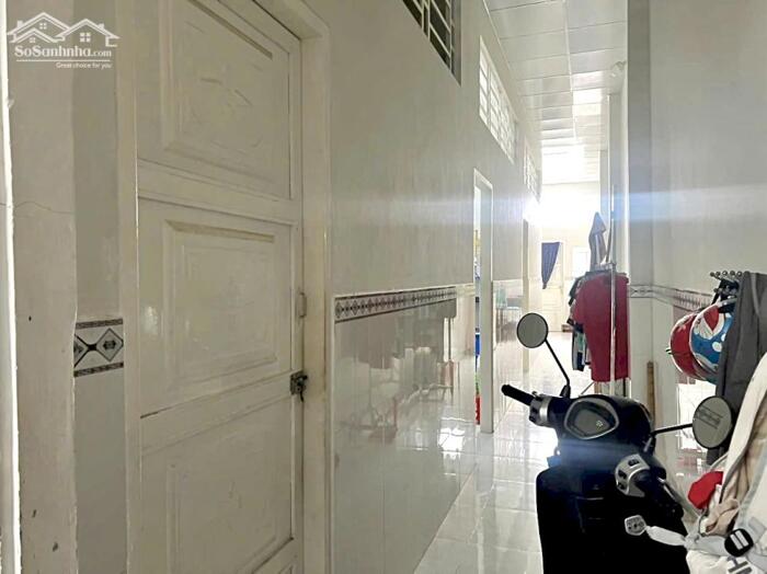 Hình ảnh Nhà vườn 3 phòng Ngủ, sân đậu ô tô - Thuộc rạch Khoán Châu - cách Cầu Bình Thủy 1,8km - Cách Đại học Y Dược, bệnh Viện Phương Châu 6,8km 3